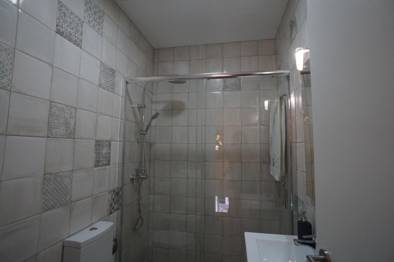 Stylish House - Air Cond, Breakfast, Free Parking, By Porto With Love Lda Vila Nova de Gaia Exterior photo